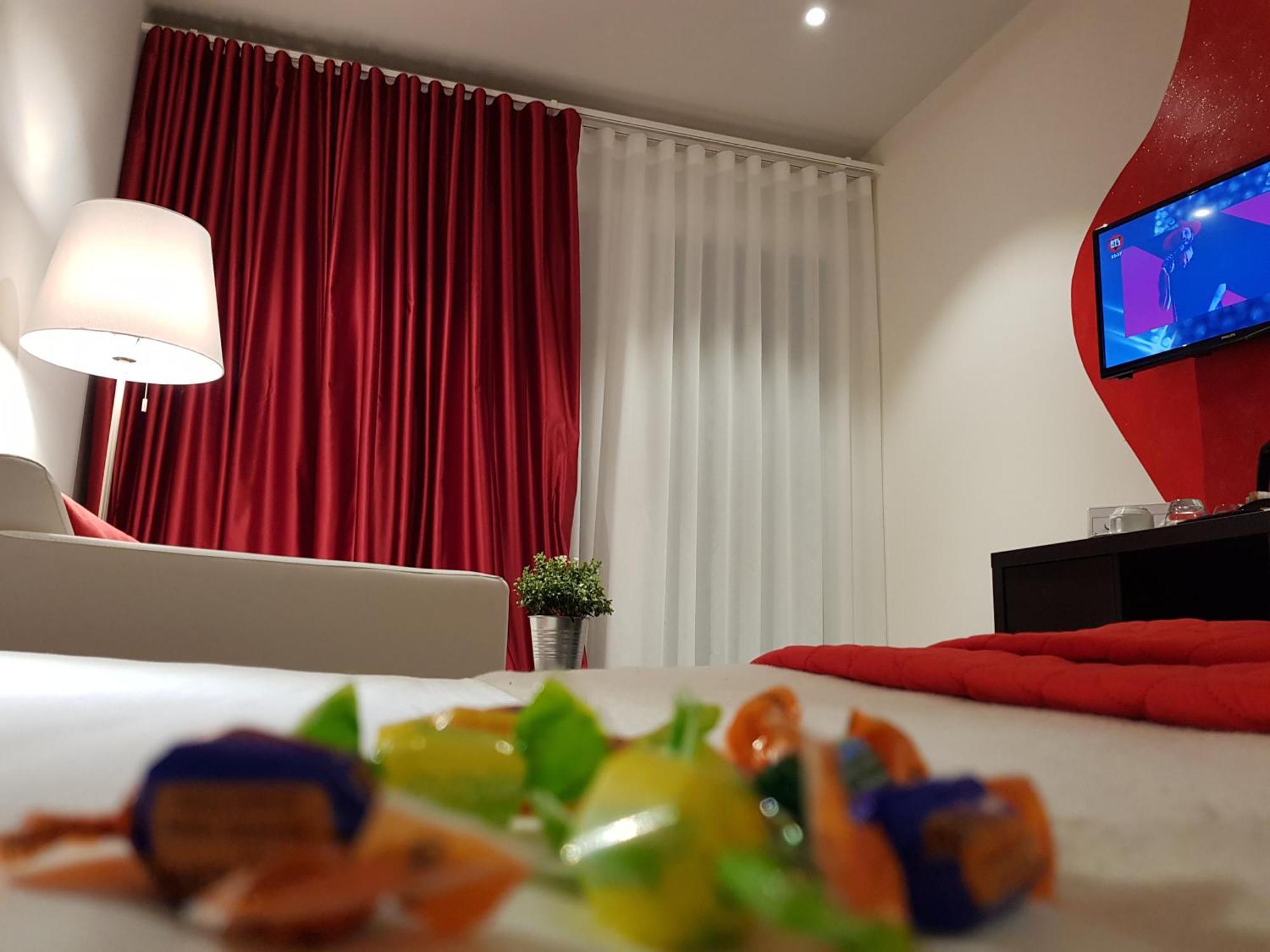 B&B Gardacharme Десенцано дел Гарда Стая снимка